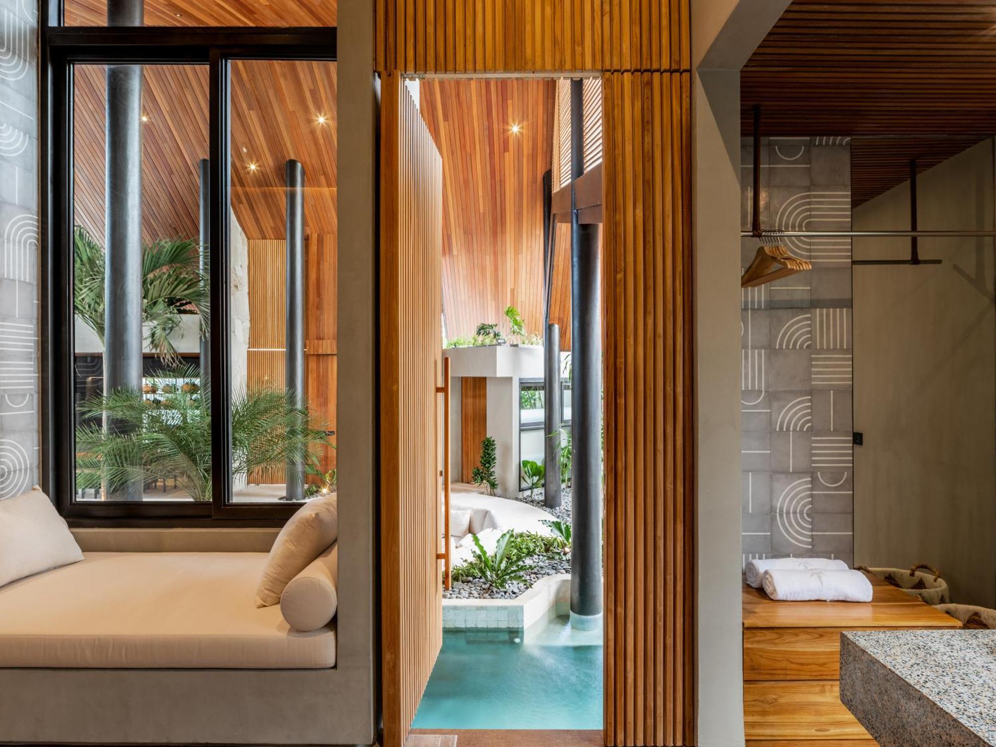 Villa Levante Bali By House Of Winds - Tropical Oasis Near Canggu Kerobokan  Bagian luar foto